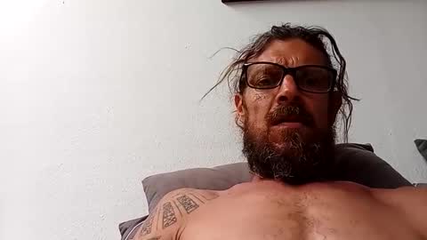 Nix  D online show from November 2, 2025, 11:23 am