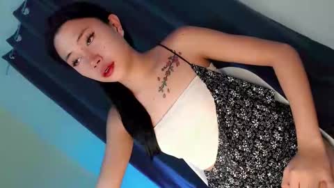 Snapshot of hornykylie047 chatting on September 25, 2025, 2:04 am hornykylie047 online show from September 25, 2025, 2:04 am