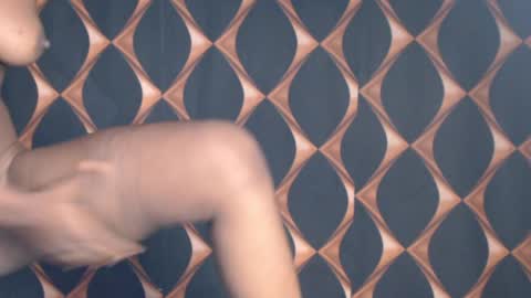 Snapshot of hornyslut_xx chatting on July 19, 2026, 7:34 am Bella online show from July 19, 2026, 7:34 am