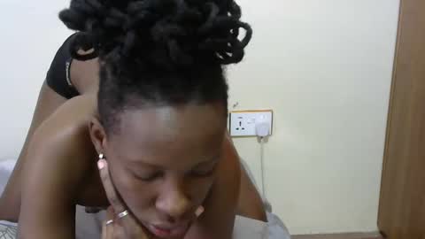 Snapshot of hornysouls01 chatting on February 26, 2025, 11:41 am hornysouls01 online show from February 26, 2025, 11:41 am