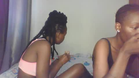 Snapshot of hornysouls01 chatting on September 27, 2025, 7:46 am hornysouls01 online show from September 27, 2025, 7:46 am