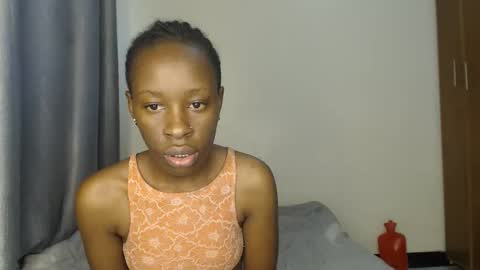 Snapshot of hornysouls01 chatting on September 30, 2025, 4:06 am hornysouls01 online show from September 30, 2025, 4:06 am