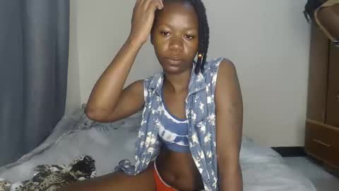 Snapshot of hornysouls01 chatting on October 13, 2025, 3:06 am hornysouls01 online show from October 13, 2025, 3:06 am
