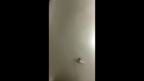 hornysqueeze online show from March 19, 2026, 5:33 am