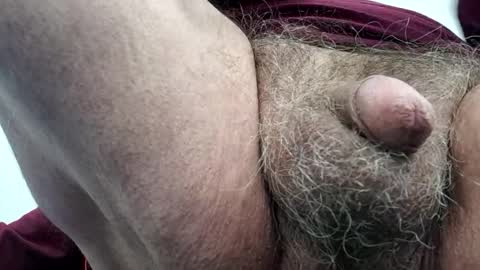 HornyThumb online show from April 5, 2026, 5:21 pm