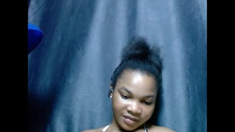 Snapshot of hornyxbum chatting on December 14, 2024, 4:01 am hornyxbum online show from December 14, 2024, 4:01 am