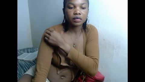 Snapshot of hornyxbum chatting on November 11, 2025, 10:54 pm hornyxbum online show from November 11, 2025, 10:54 pm