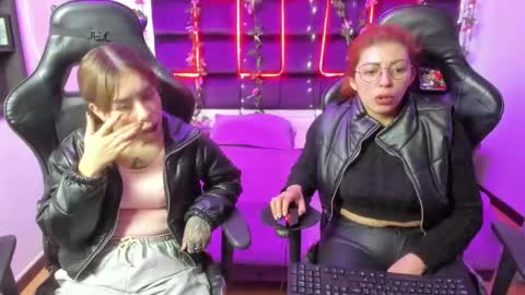 hornyy mom online show from February 22, 2025, 12:29 pm