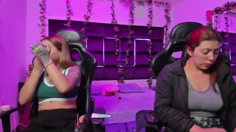 hornyy mom online show from October 28, 2025, 1:47 pm