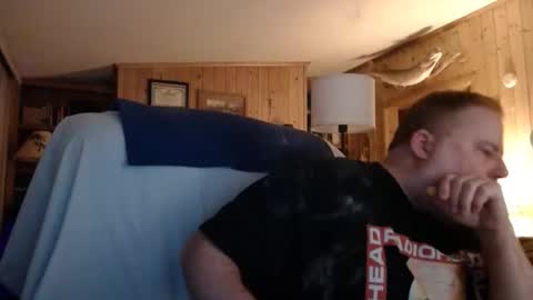 Snapshot of horsebigballs chatting on February 6, 2025, 5:25 am horsebigballs online show from February 6, 2025, 5:25 am