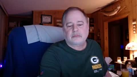 Snapshot of horsebigballs chatting on February 23, 2025, 4:39 am horsebigballs online show from February 23, 2025, 4:39 am