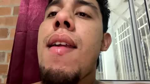 hot2512 online show from February 25, 2025, 2:25 am