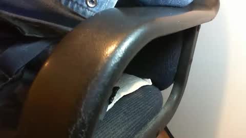 hot_1796 online show from April 23, 2026, 3:58 pm