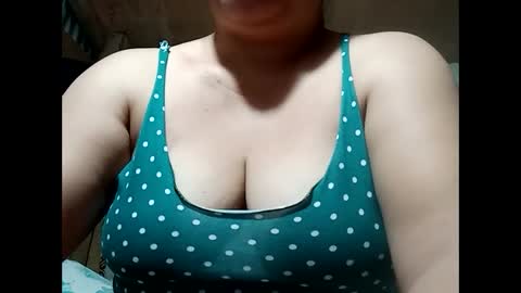 Snapshot of hot_boobs21 chatting on January 14, 2025, 9:09 pm hot_boobs21 online show from January 14, 2025, 9:09 pm
