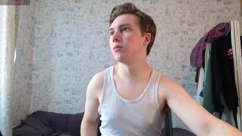 Snapshot of hot_boy_oscar chatting on September 23, 2025, 11:13 am Oscar  online show from September 23, 2025, 11:13 am