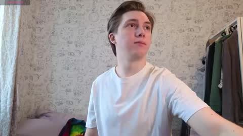 Snapshot of hot_boy_oscar chatting on October 12, 2025, 11:09 am Oscar  online show from October 12, 2025, 11:09 am