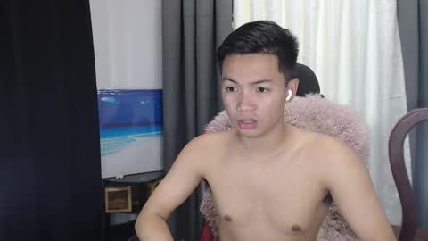 chan chan online show from September 13, 2025, 4:56 am