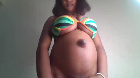 Snapshot of hot_choccoolate chatting on July 11, 2026, 11:24 am Zarah online show from July 11, 2026, 11:24 am