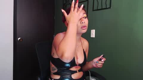 hot chocolate 4u online show from April 13, 2026, 6:13 pm