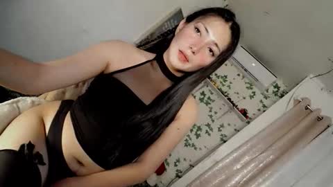 its me CLAUDIA online show from October 11, 2025, 6:56 am
