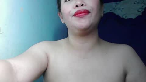 Snapshot of hot_clit28 chatting on February 16, 2025, 12:32 pm ana online show from February 16, 2025, 12:32 pm