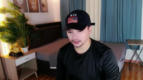 hot_daddy_core online show from July 4, 2026, 8:53 am