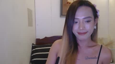 Snapshot of hot_daniela090393 chatting on October 18, 2025, 7:20 am DANIELA online show from October 18, 2025, 7:20 am