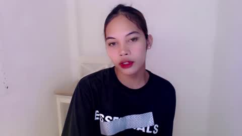    online show from December 18, 2024, 10:30 am