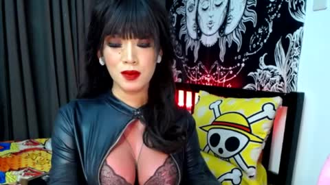 Jessica Cumshow FOLLOW ME online show from April 5, 2026, 5:59 am