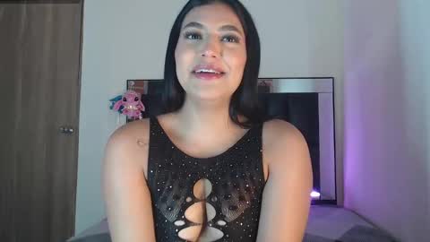 Snapshot of hot_kendall_ chatting on January 15, 2025, 4:57 am K E N D A L L online show from January 15, 2025, 4:57 am