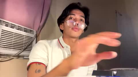 Snapshot of hot_kianxx chatting on May 15, 2026, 9:55 pm hot_kianxx online show from May 15, 2026, 9:55 pm