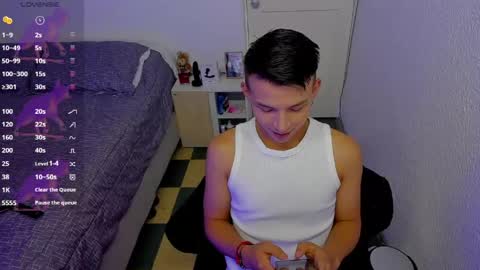 Alejandro online show from May 5, 2026, 1:46 am