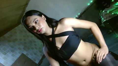 Snapshot of hot_laveda1111 chatting on November 8, 2025, 11:47 pm ITS ME RONNA online show from November 8, 2025, 11:47 pm