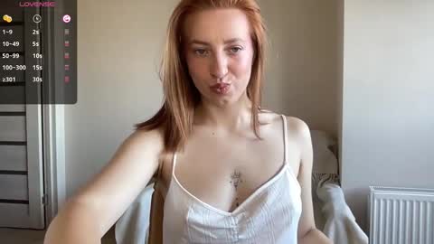 Snapshot of hot_lliinns chatting on September 23, 2025, 6:27 am Lina online show from September 23, 2025, 6:27 am