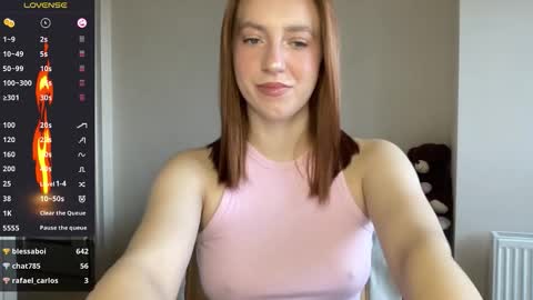 Snapshot of hot_lliinns chatting on November 9, 2025, 8:12 am Lina online show from November 9, 2025, 8:12 am