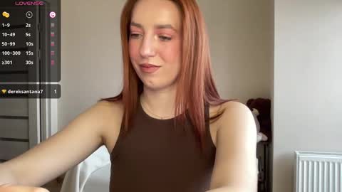 Snapshot of hot_lliinns chatting on December 14, 2025, 8:52 am Lina online show from December 14, 2025, 8:52 am