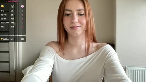 Snapshot of hot_lliinns chatting on February 14, 2026, 10:45 am Lina online show from February 14, 2026, 10:45 am