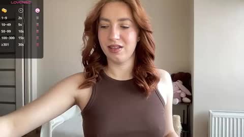 Snapshot of hot_lliinns chatting on February 15, 2026, 9:52 am Lina online show from February 15, 2026, 9:52 am