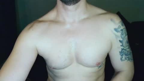 hot_mad online show from April 3, 2026, 11:14 pm