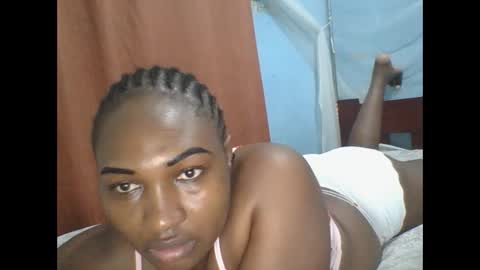 Snapshot of hot_masha chatting on December 4, 2025, 12:42 am hot_masha online show from December 4, 2025, 12:42 am