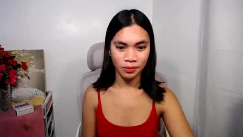 hot_pauline online show from July 17, 2026, 8:24 pm