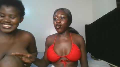 Hot petite online show from April 4, 2026, 8:17 pm