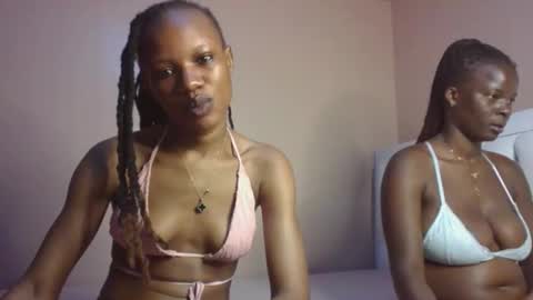 hot petite100 online show from October 7, 2025, 7:33 pm
