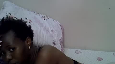 Snapshot of hot_petra2 chatting on April 15, 2026, 6:59 pm Daddys doll online show from April 15, 2026, 6:59 pm