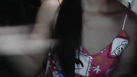 hot_quin11 online show from June 19, 2026, 8:23 pm