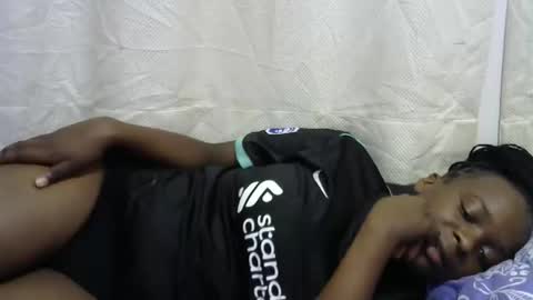 Snapshot of hot_rinah chatting on December 4, 2025, 7:17 am Hot rinah online show from December 4, 2025, 7:17 am