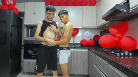 Snapshot of hot_sexmature chatting on September 20, 2025, 11:28 pm Vanesa Oliver and Andrew online show from September 20, 2025, 11:28 pm