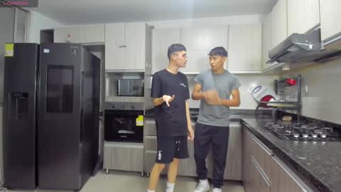 Snapshot of hot_sexmature chatting on September 28, 2025, 10:59 pm Vanesa Oliver and Andrew online show from September 28, 2025, 10:59 pm