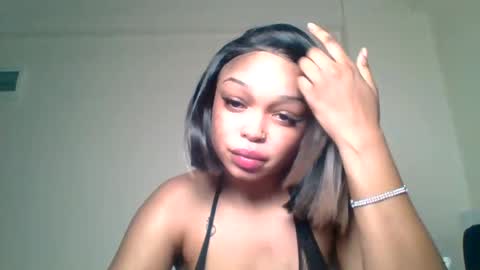 Snapshot of hot_sexxxy_baby chatting on July 9, 2026, 3:05 pm Milly online show from July 9, 2026, 3:05 pm
