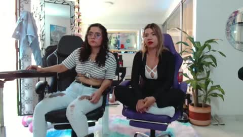 hot sexy bunny online show from September 24, 2025, 2:20 pm